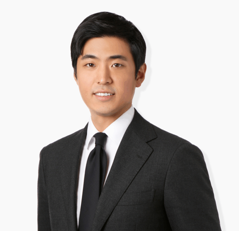 레짓 법률사무소의 변호사들